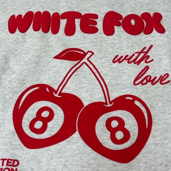White Fox Cherry With Love In The Moment Hoodie Grey Marle - Picture 12 of 16